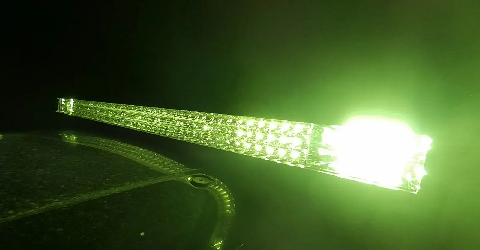 https://gearestate.com/storage/led-bar-1m-video1.mp4